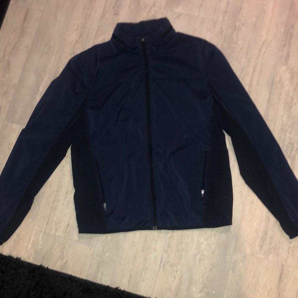 Size M Tommy Hilfiger wind breaker
